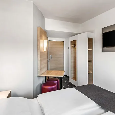 B&B Hotel Hamburg-Altona-3